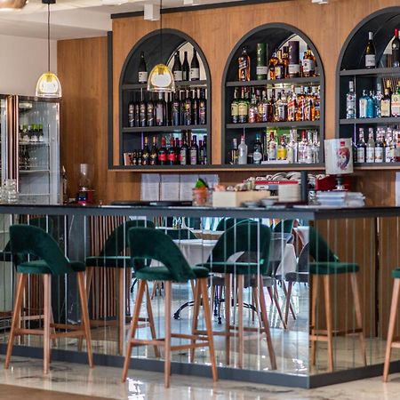 Dishli Hotel & Spa ستروغا المظهر الخارجي الصورة